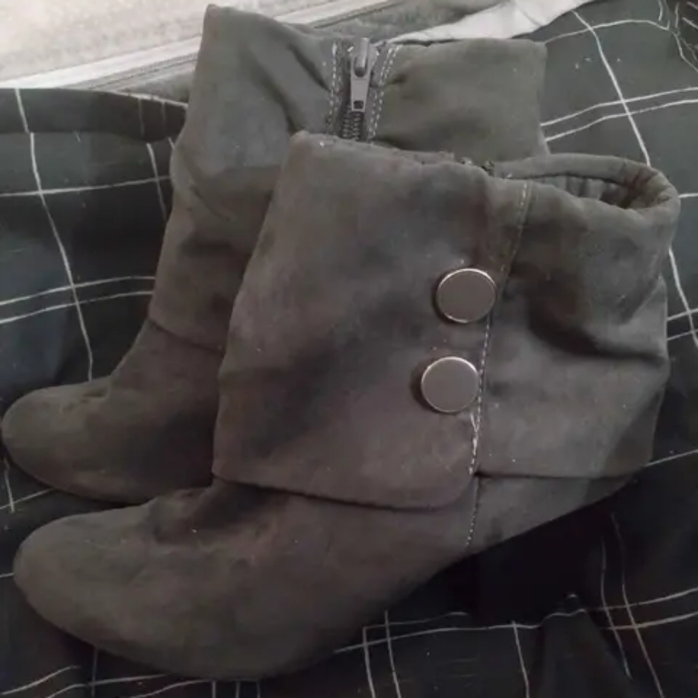 Gray boots